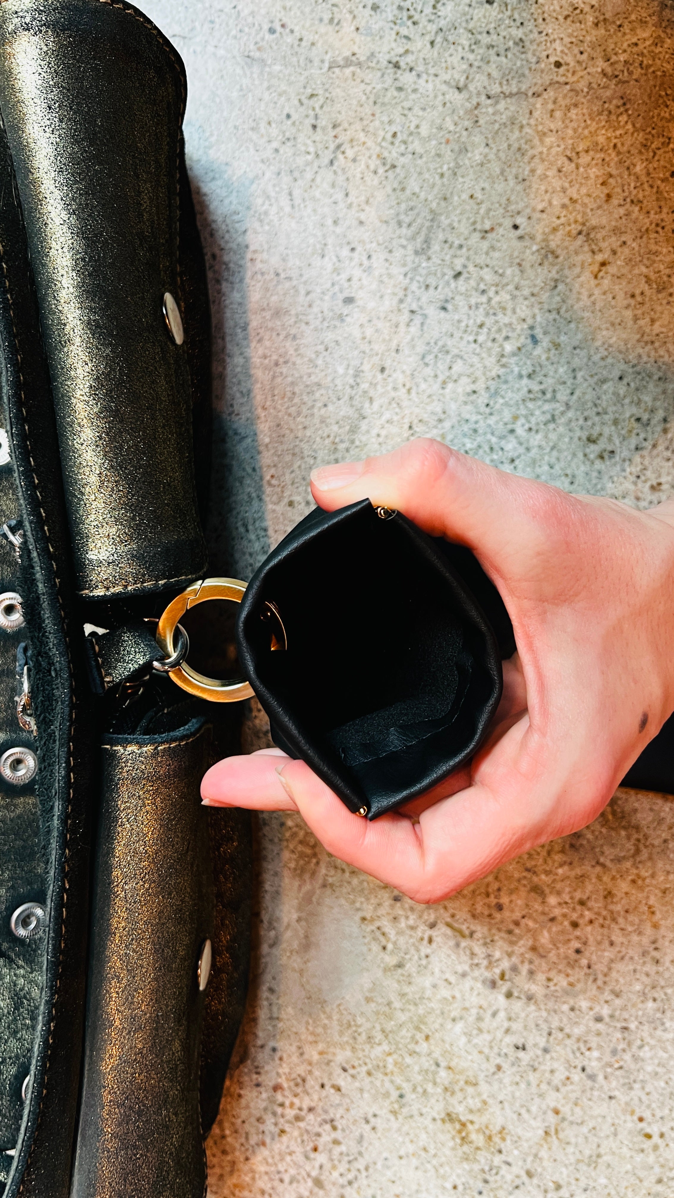 Geo Torus - Obsidian - Silk Veil Fans