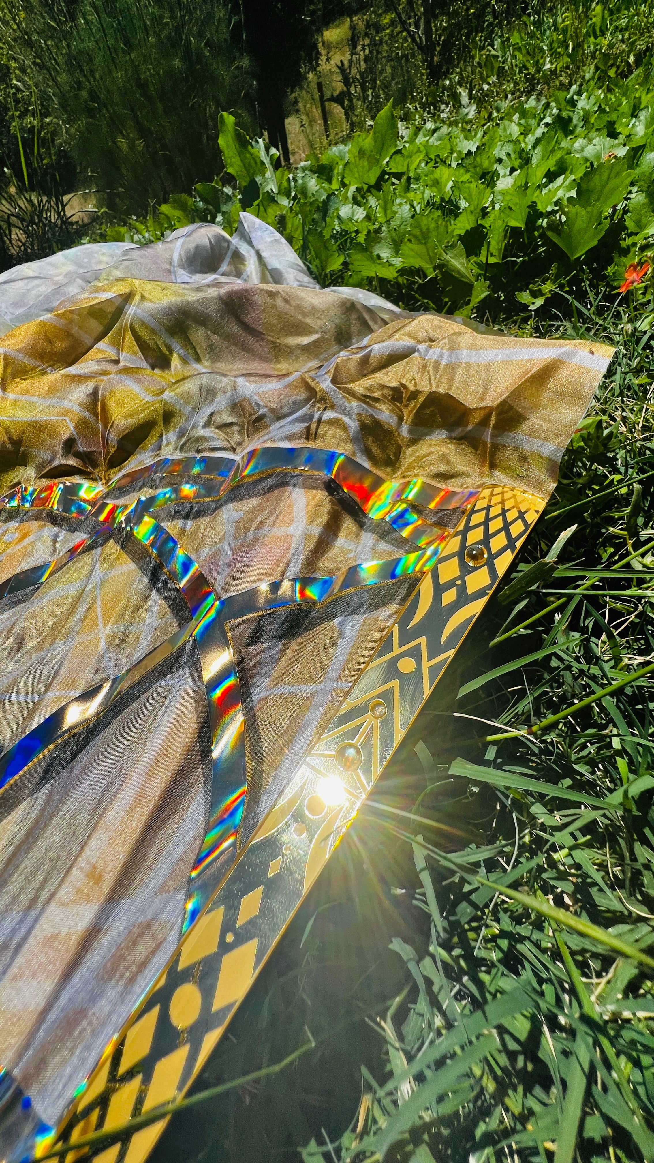 Golden Parhelia - Silk Veil Fans