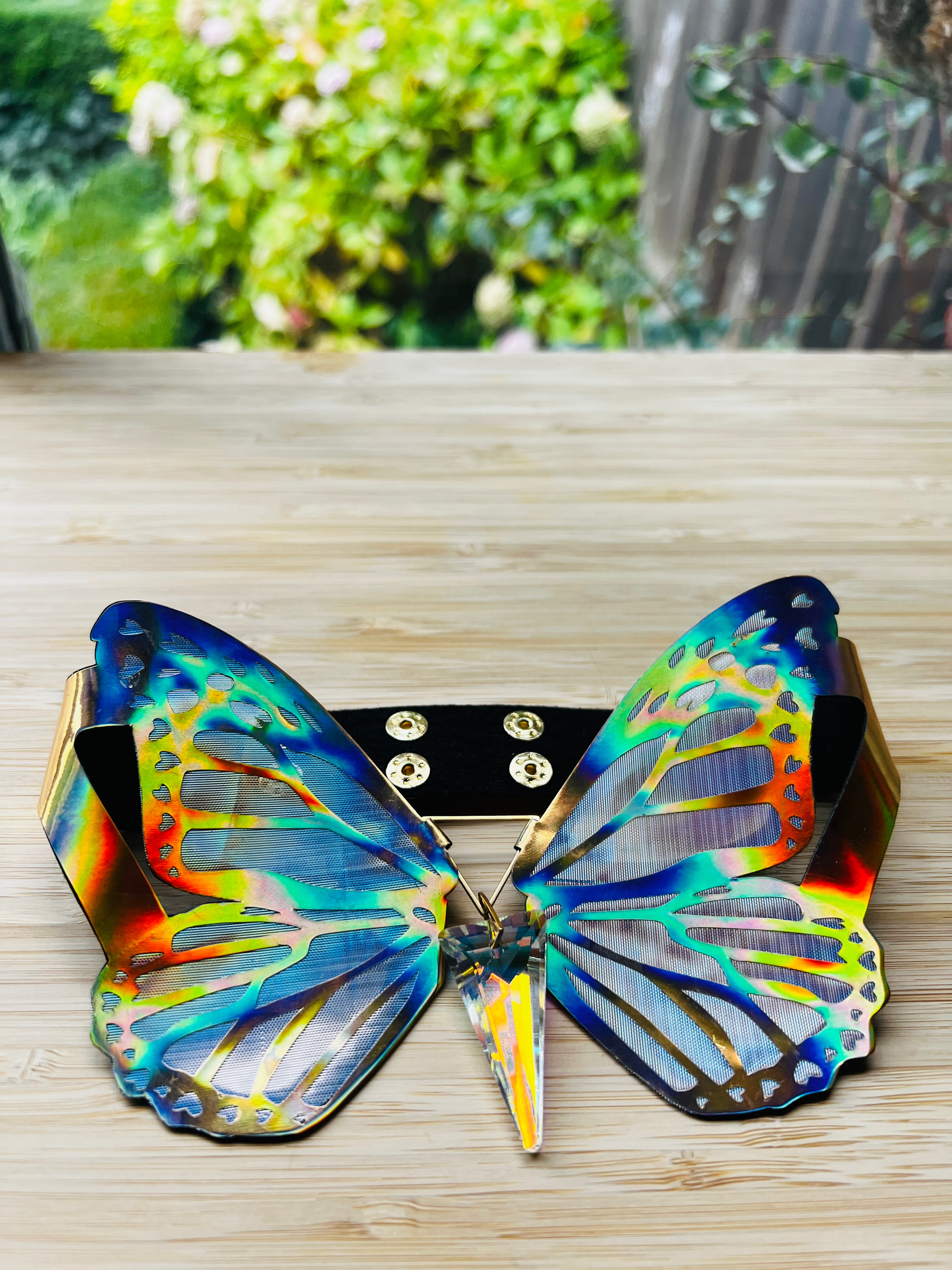 METAMORPH BUTTERFLY CHOKER  - Holographic Gold / Silver