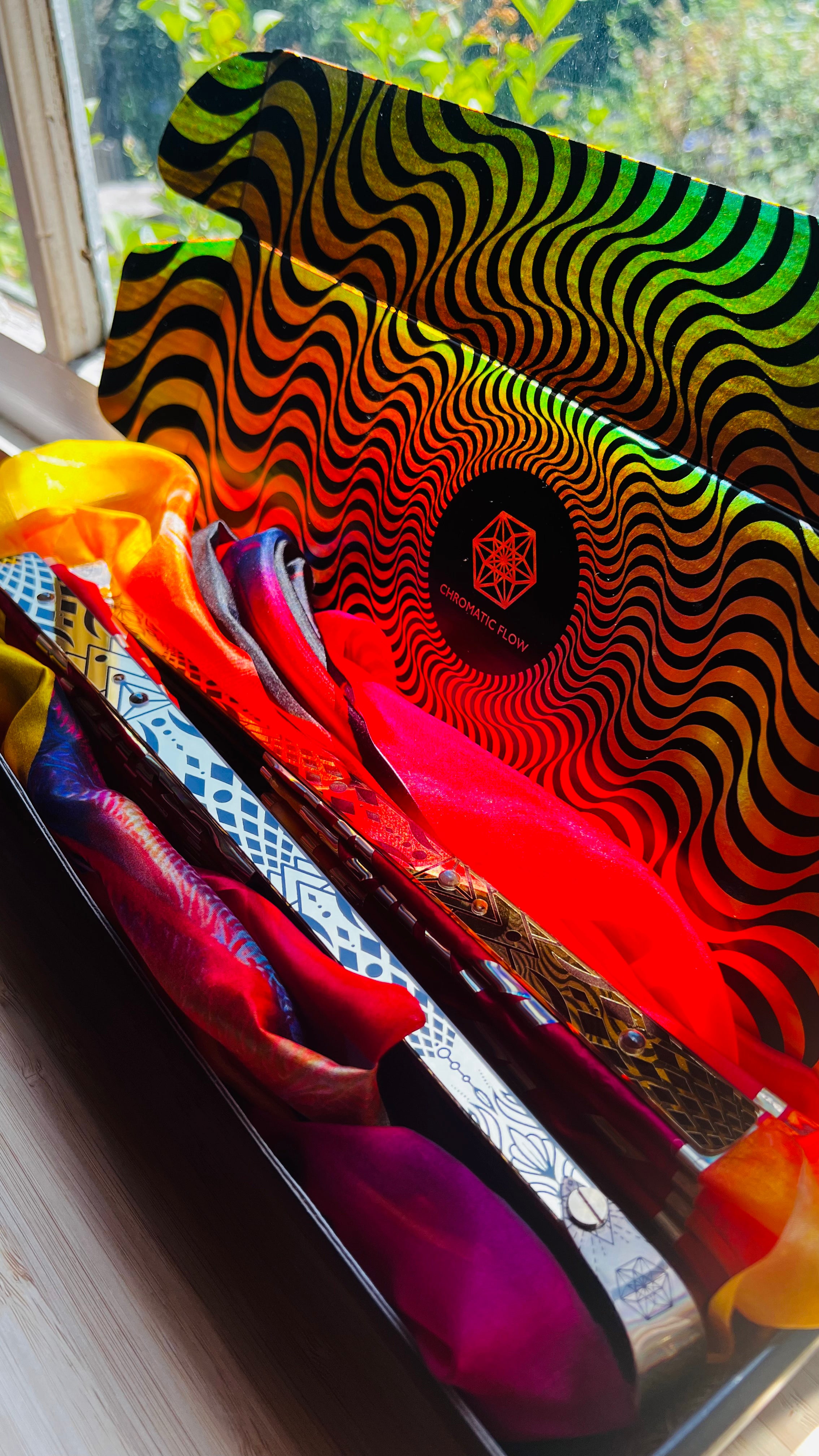 Phoenix - Silk Fan Set 36" x 48"